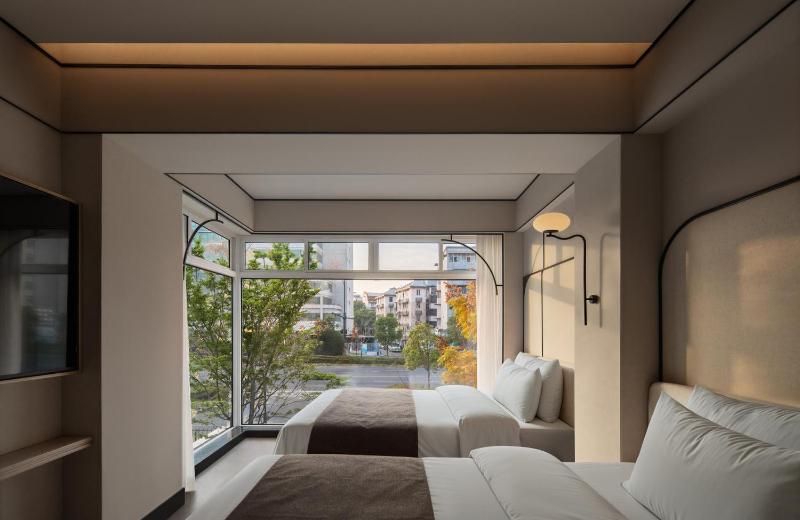 HangZhou Neyar Light and Shadow Garden Hotel-The WestLake Sights-Wulinmen STN F - image 7