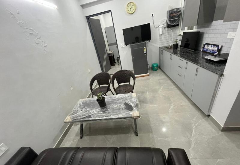 Om residency - image 6