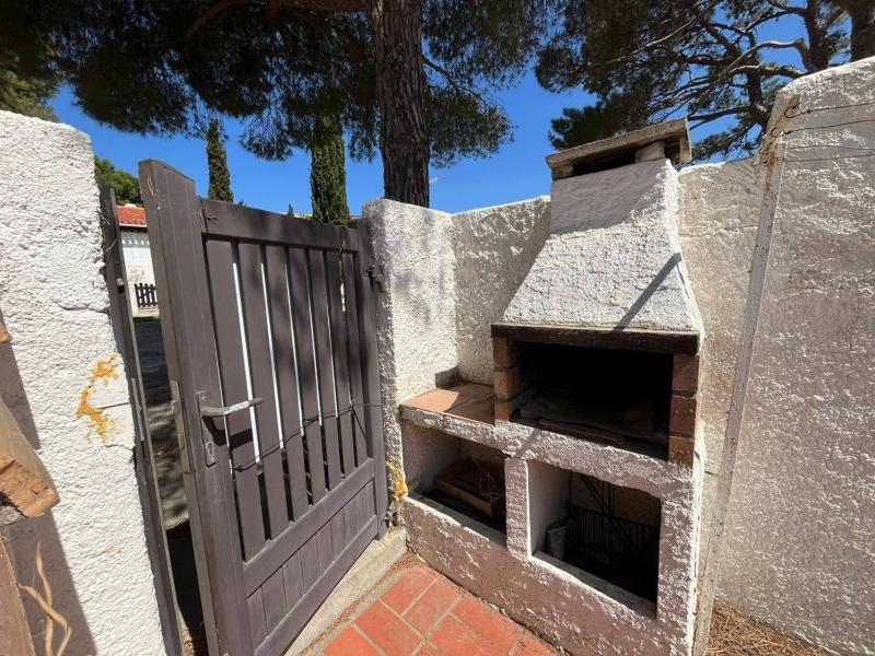 Charmante Maison Familiale avec Terrasse et Garage - Proche Plage - FR-1-619-149 - image 4