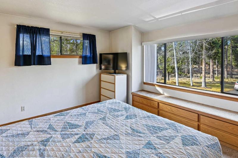 Fairway Village 01 - image 6