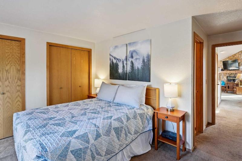 Fairway Village 01 - image 13