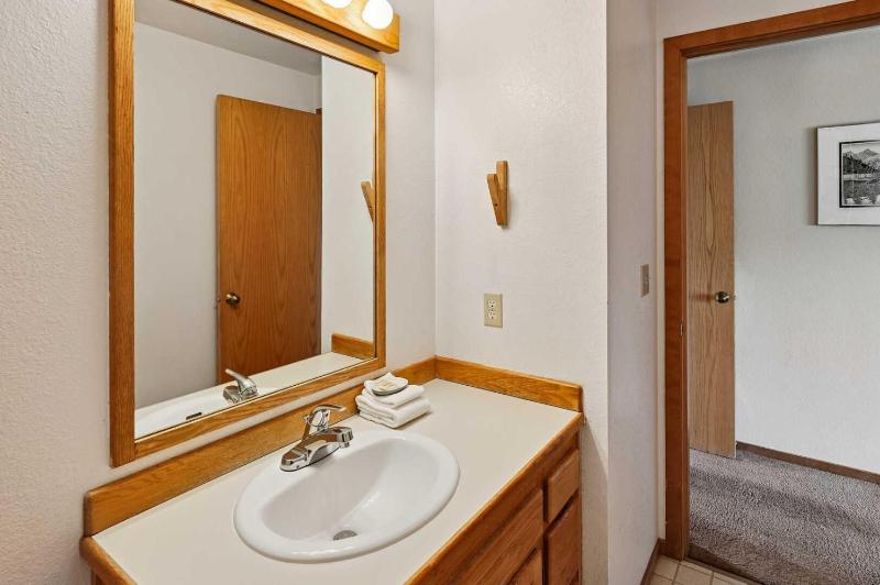 Fairway Village 01 - image 38