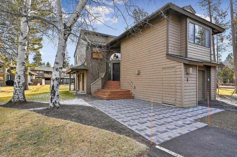 Fairway Village 01 - image 26
