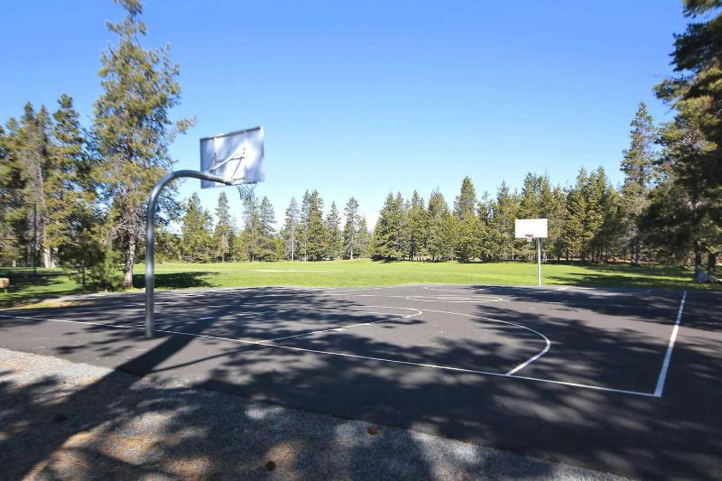 Fairway Village 01 - image 23