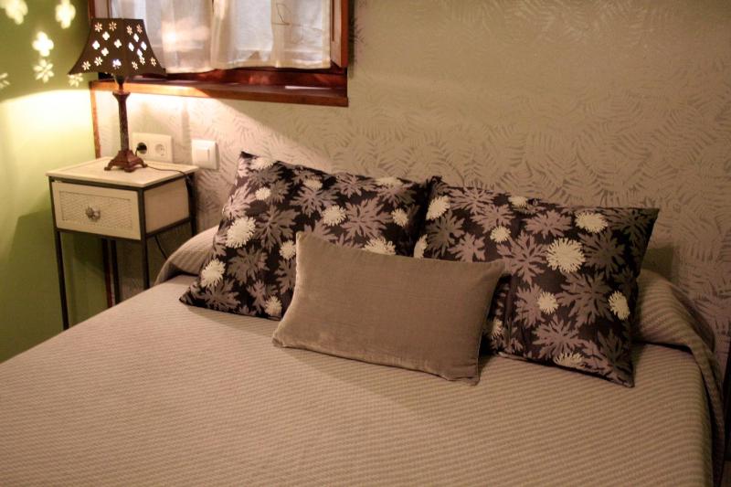 Twin Room image 2