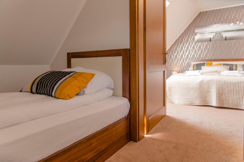Triple Room image 3