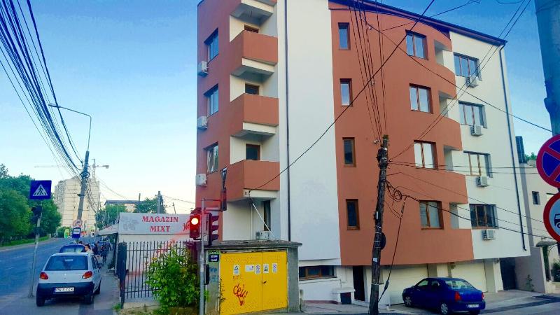 Apartment with Balcony image 2