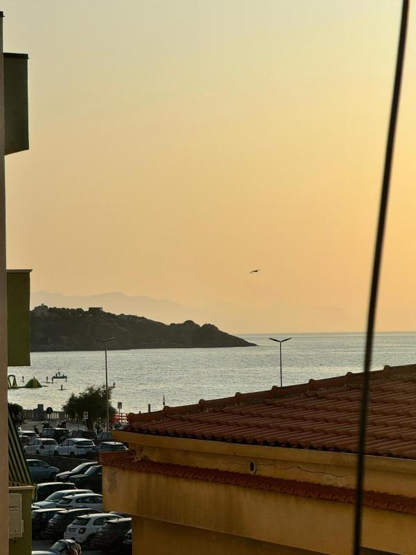 Sea La Vie - image 4