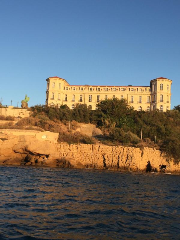 Vue sur le port superbe appartement atypique logement entier - image 10