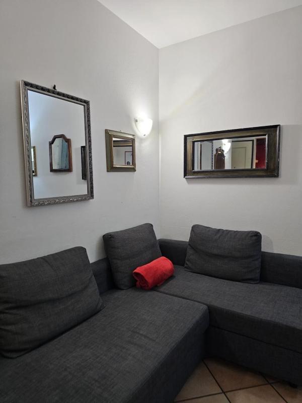 Bohemian POP apartment in the center - image 11