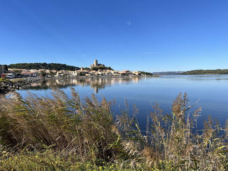 AIG_183 Studio rénové avec terrasse et vue exceptionnelle sur la marina l’étang et le village de Gruissan - image 17