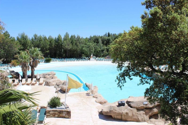 SM580-3001 Les Bastides domaine avec piscine a GRIMAUD - image 5