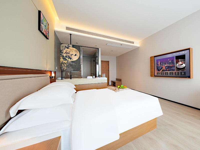 Leaf Hotel Qingdao Golden Sand Beach - image 7