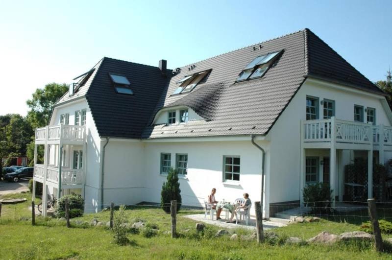 Ferienhaus Südstrand mit Blick bis zur Ostsee inkl Schwimmbadnutzung und Sauna - image 11