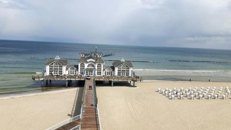Dünenhaus in Toplage 4 Fußminuten zum Südstrand mit Blick über Hügellandschaft zur Ostsee Schwimmbadnutzung inklusive - image 20