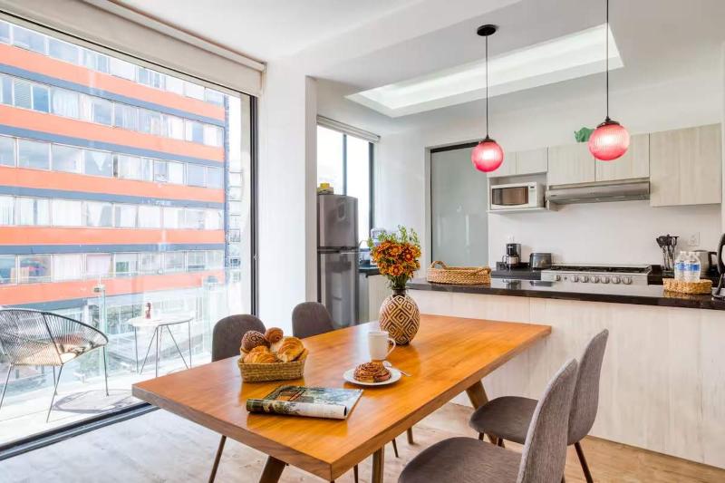 HOM Roma Double l Spacious 2 Bedroom in Mexico City - image 4