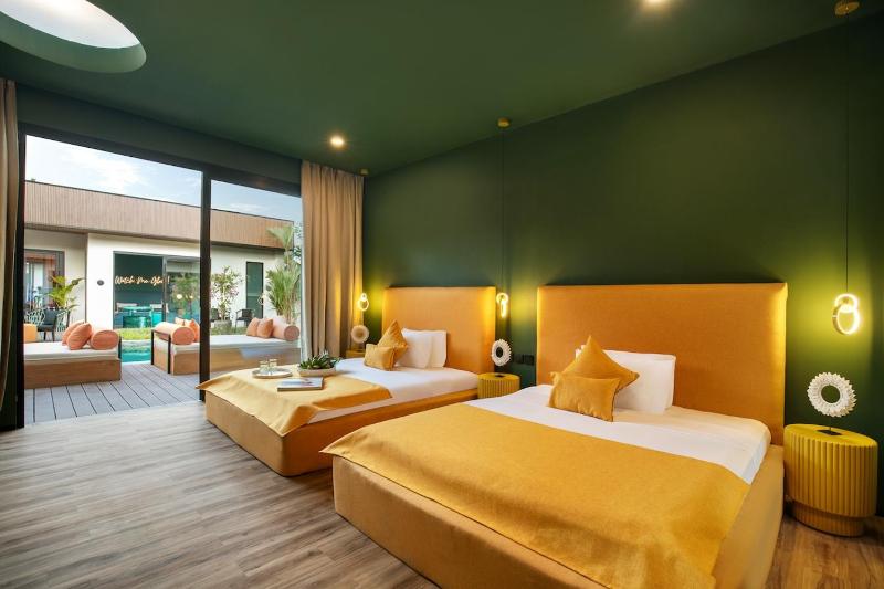 Canggu's Latest Showstopper Designers 7-Bed XXL Happy People Villa off Nelayan Beach - image 42
