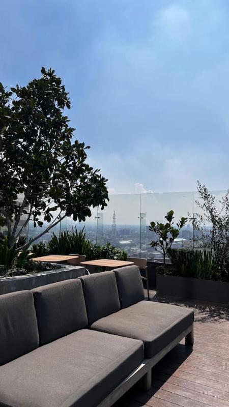 Vistas unicas alberca espectacular en suite Avenida Reforma - image 2