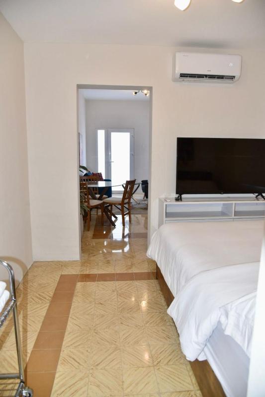 Mereri downtown apartments apartment 13C - image 19