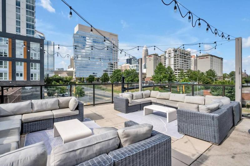 Queen City Breeze - Parking Pool Walkable - image 45