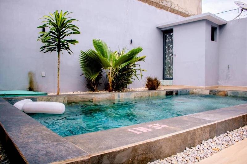 MILLENIUM SUITES - Piscine privée - image 9