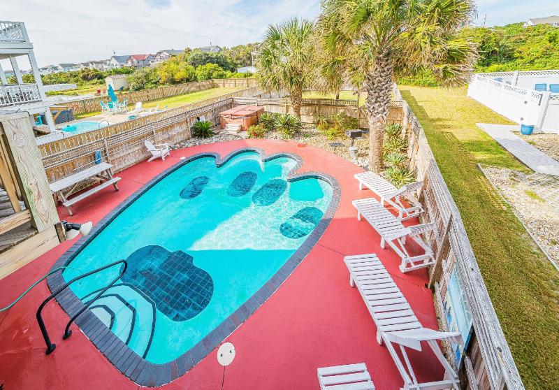 Happy Dog Days - Nags Head MP 11 Ocean View 50 Yds to Beach Elevator Pool Hot Tub Pets OK Flex Stays - image 25