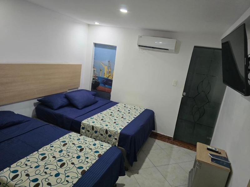 Hotel Plaza 43 - image 14