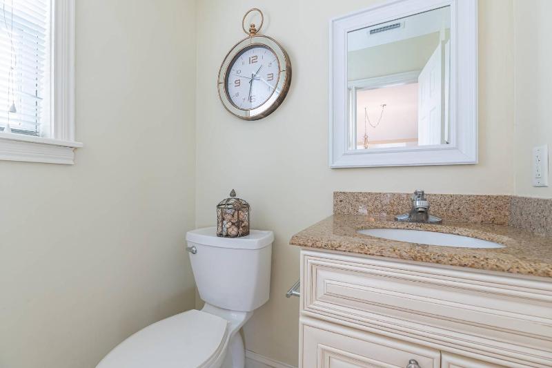 Serenity in Nags Head - MP 11 Oceanfront Ocean View Pool Hot Tub Pets OK YR Flex Stays - image 25