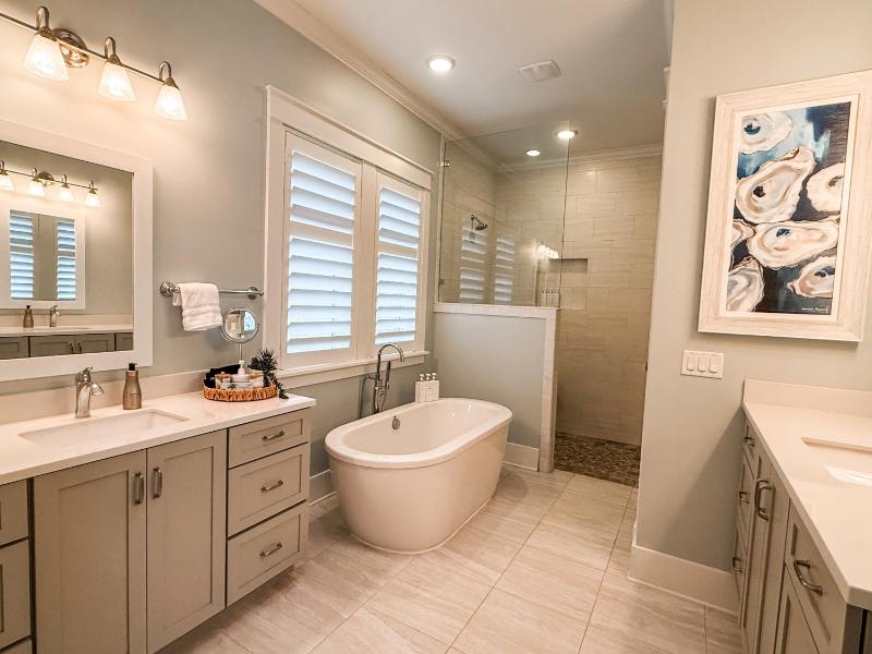 Luxury Beach Home-Sauna Pool Spa Cart Games - image 16