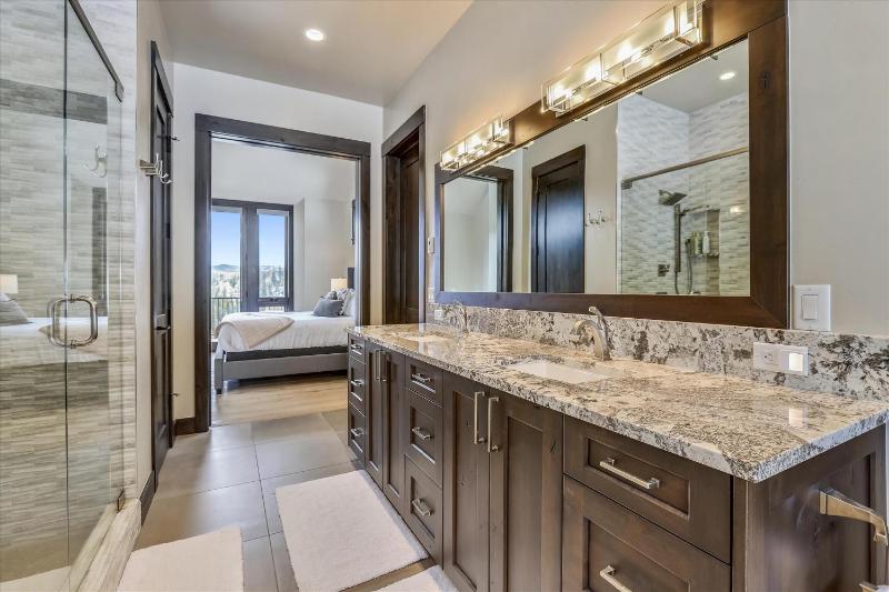 Barton Creek Vista: Secluded Peak 7 Home Hot Tub & Fireplace! - image 26