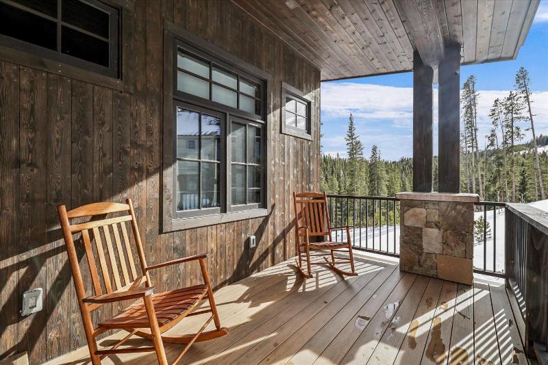 Barton Creek Vista: Secluded Peak 7 Home Hot Tub & Fireplace! - image 20
