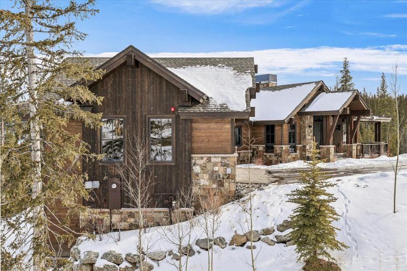 Barton Creek Vista: Secluded Peak 7 Home Hot Tub & Fireplace! - image 45