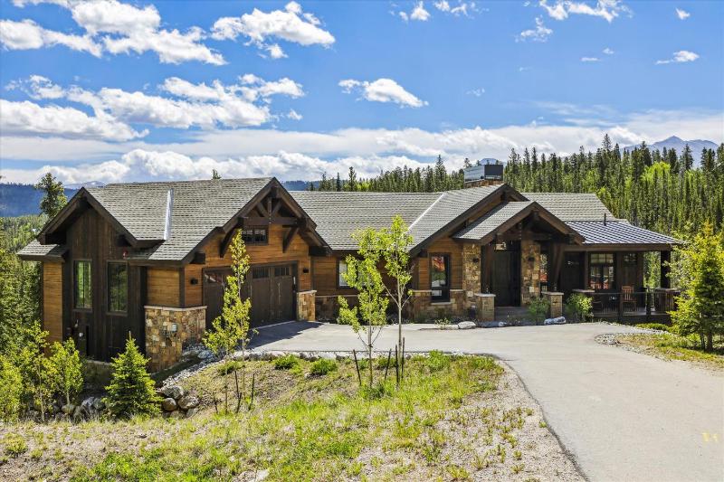 Barton Creek Vista: Secluded Peak 7 Home Hot Tub & Fireplace! - image 25