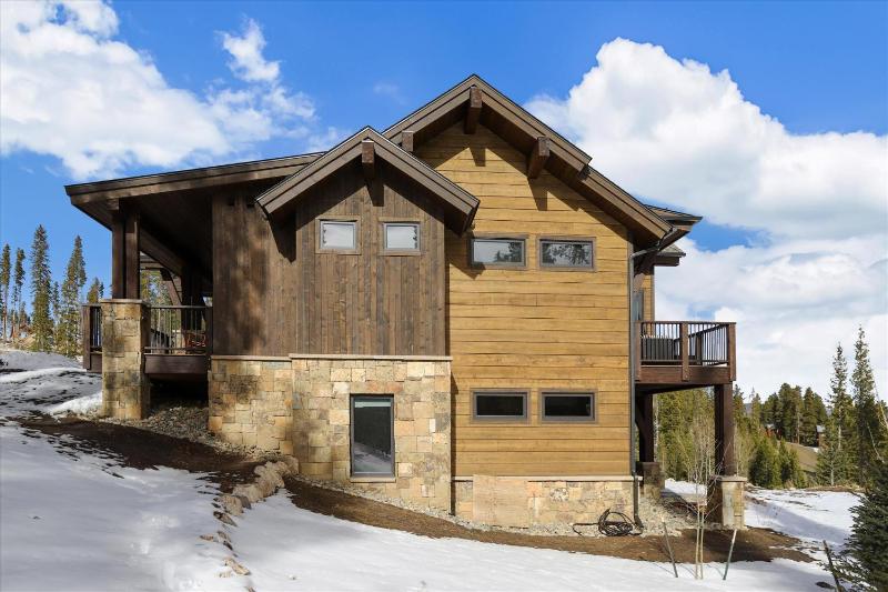 Barton Creek Vista: Secluded Peak 7 Home Hot Tub & Fireplace! - image 48