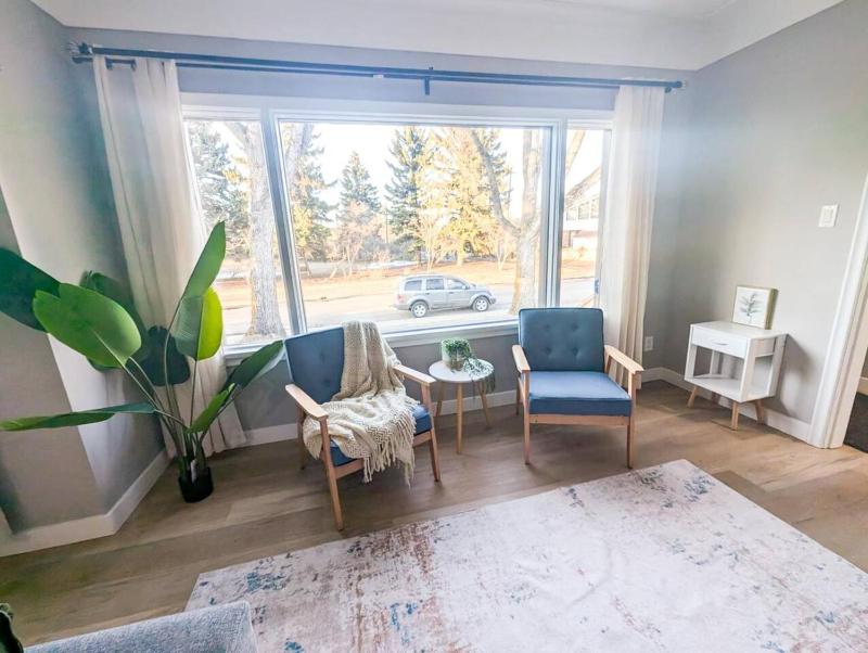 Modern House-3BR/Spacious good for 8/Free Parking - image 8