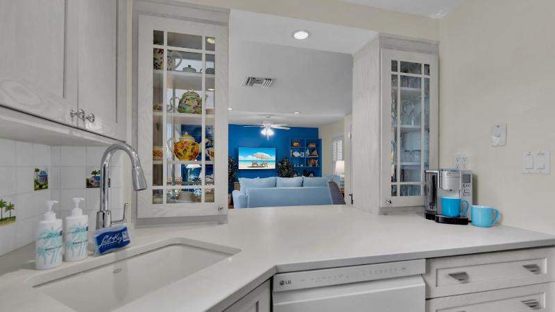 Sea Captains Haven by Last Key Realty - image 38