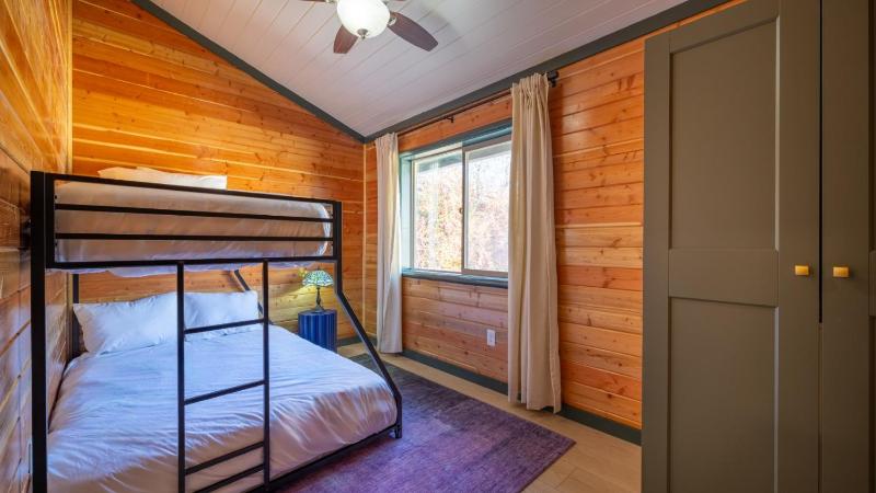 Arkouda Cabins - image 4