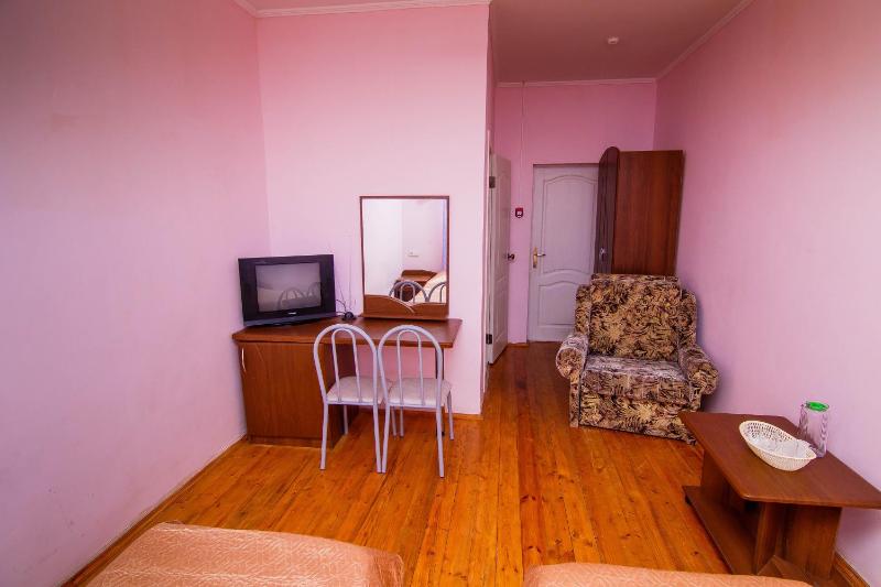 Double or Twin Room image 2