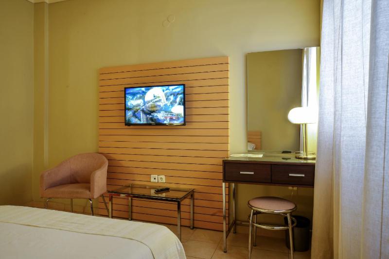Budget Single Room with Single Bed image 2