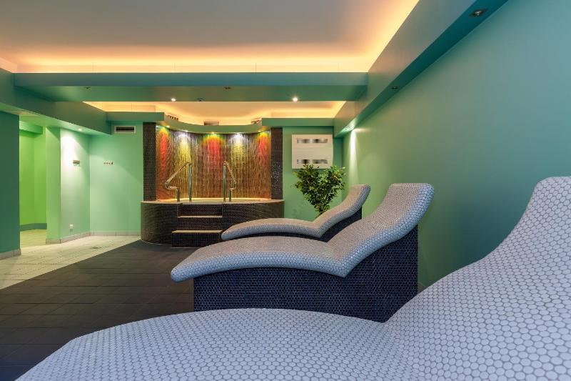Apartamenty Casa Marina by Noclegi Renters - image 14