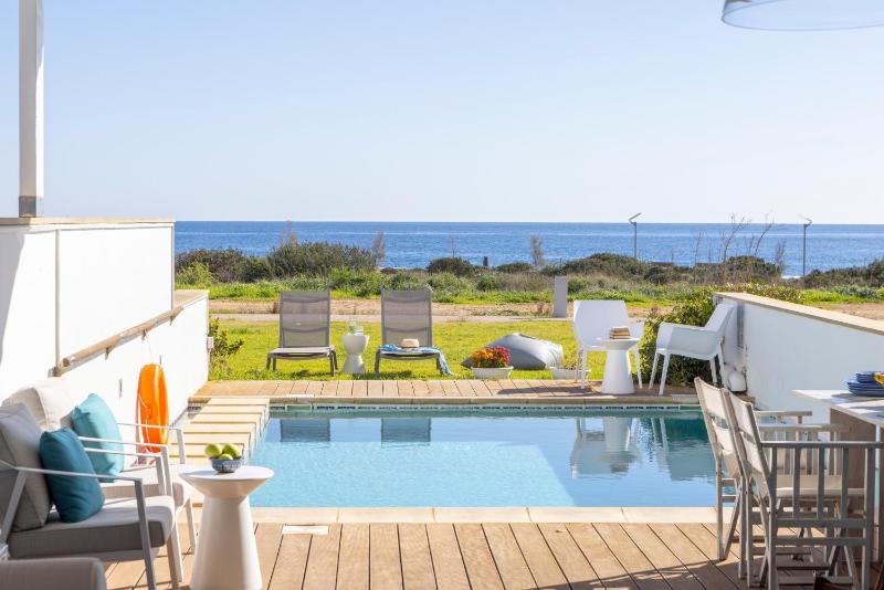 Protaras Seafront Villa Galene Del Mar - image 1