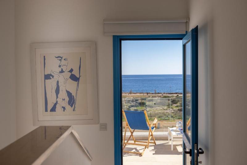 Protaras Seafront Villa Galene Del Mar - image 16