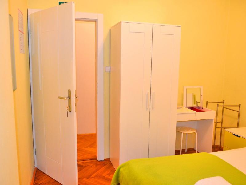 Double Room with Shared Bathroom image 4