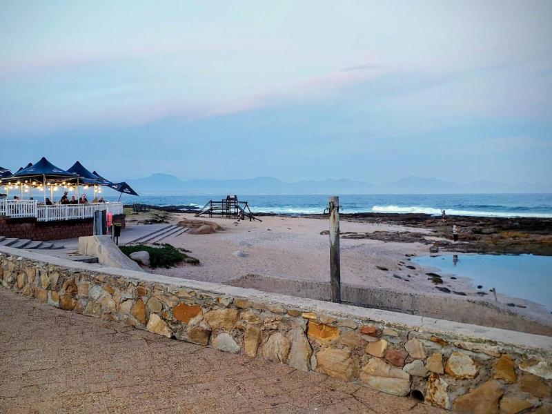 Lilla-Bett Self Catering Mossel Bay - image 3