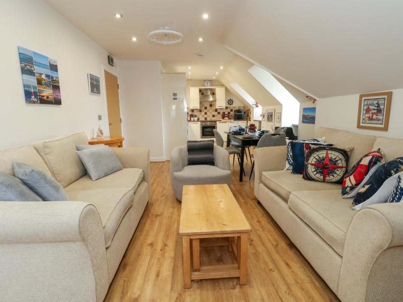 Harbour Reach 7 - image 22
