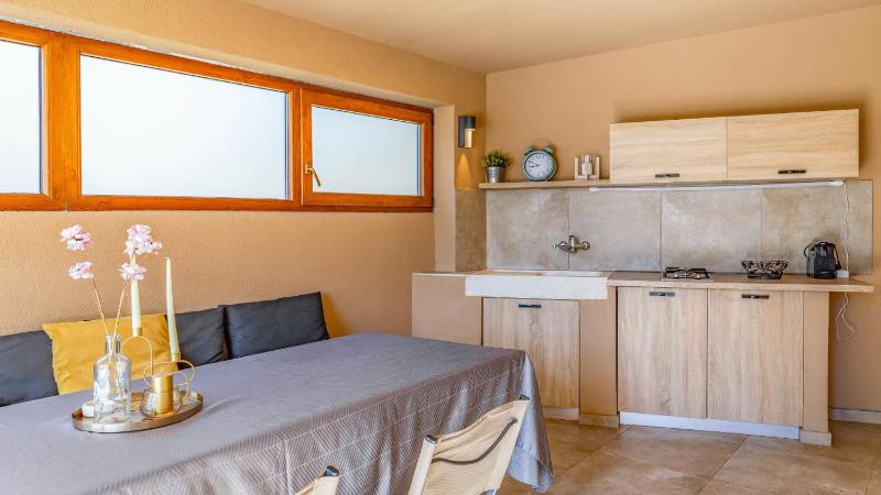 Villa Lona by Villas Guide - image 6