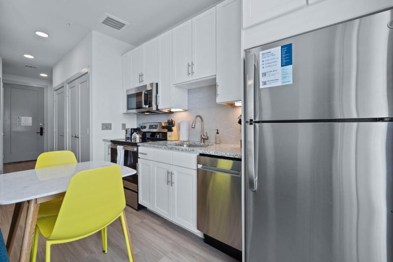 Placemakr Downtown Austin - image 49