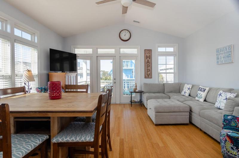 E-Sea Living by Bryant Real Estate - image 40