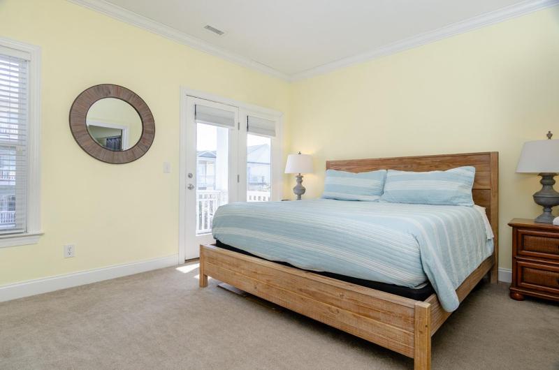 E-Sea Living by Bryant Real Estate - image 41