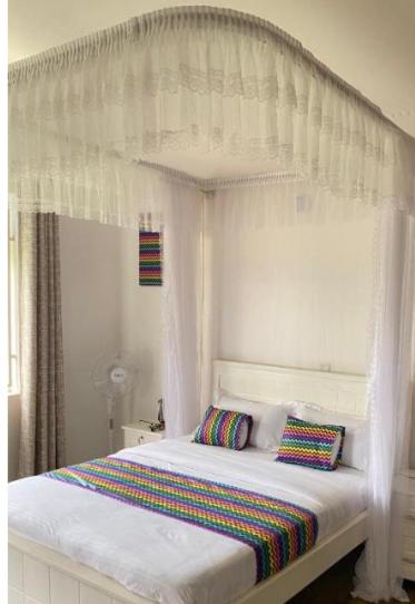 Icon Hotel - image 8